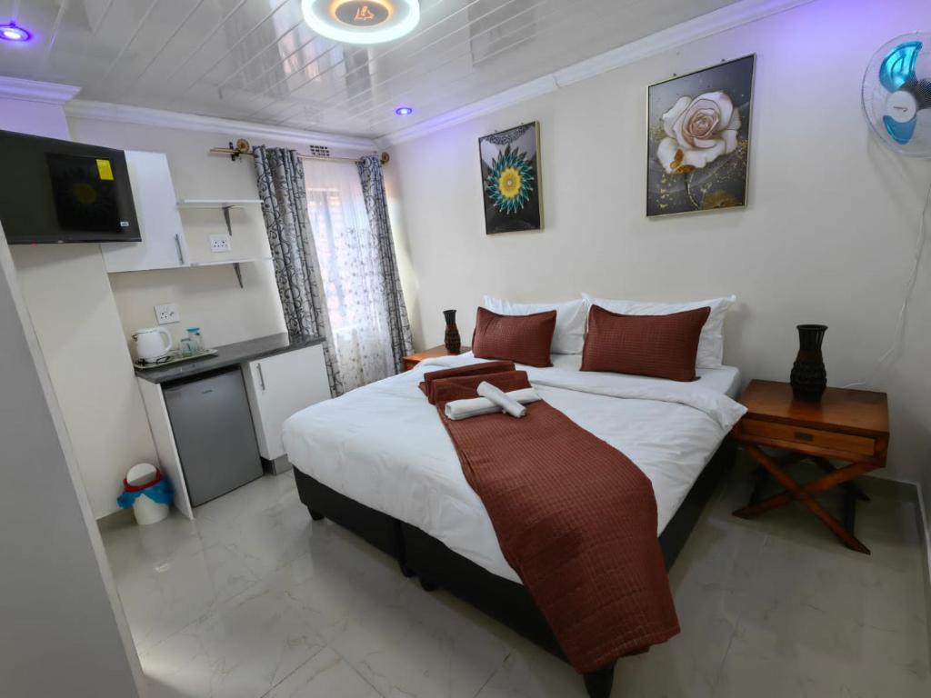 Essential Lodge23, Cape Town (updated prices 2024)