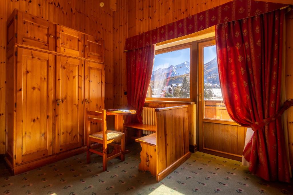 Fotografie z fotogalerie ubytování Hotel Bouton D'Or - Cogne v destinaci Cogne