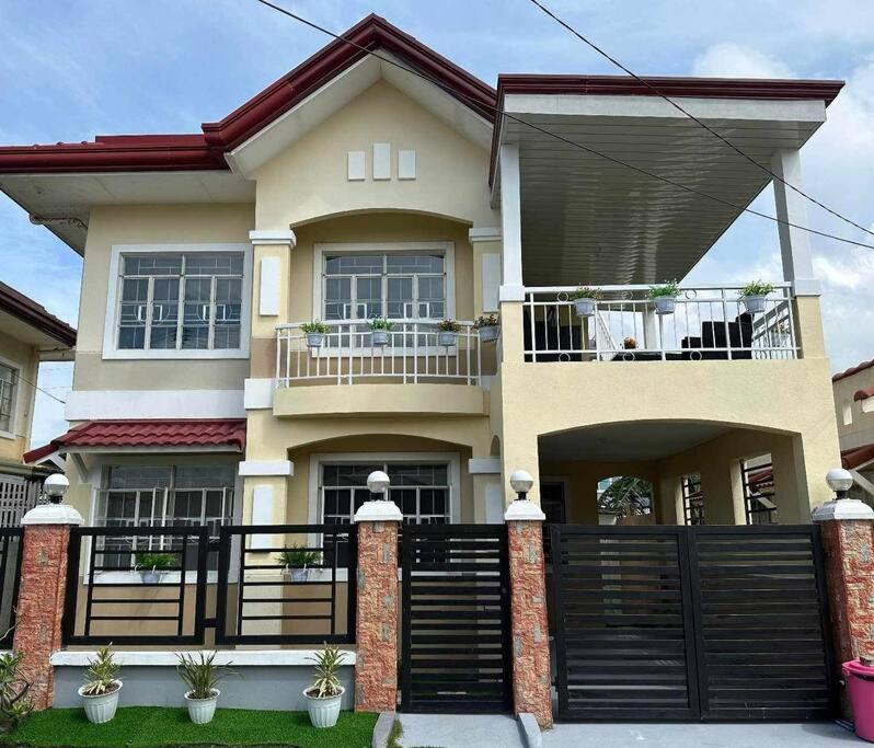 Μπαλκόνι ή βεράντα στο Hidden Gem: Cebu's Best Escape