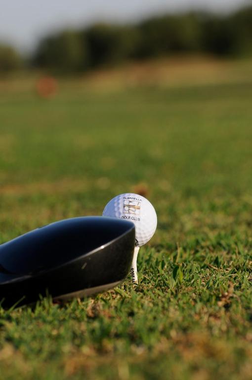Golf v hotelu nebo okolí