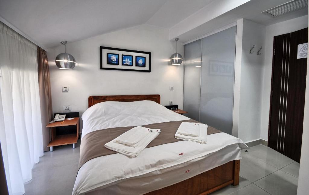 Hotel Zeder Garni - Double Room