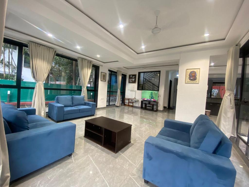 Gallery image of West Valley Villa , Casa Raywood in Lonavala