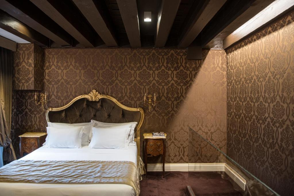 Hotel Nani Mocenigo Palace - 9