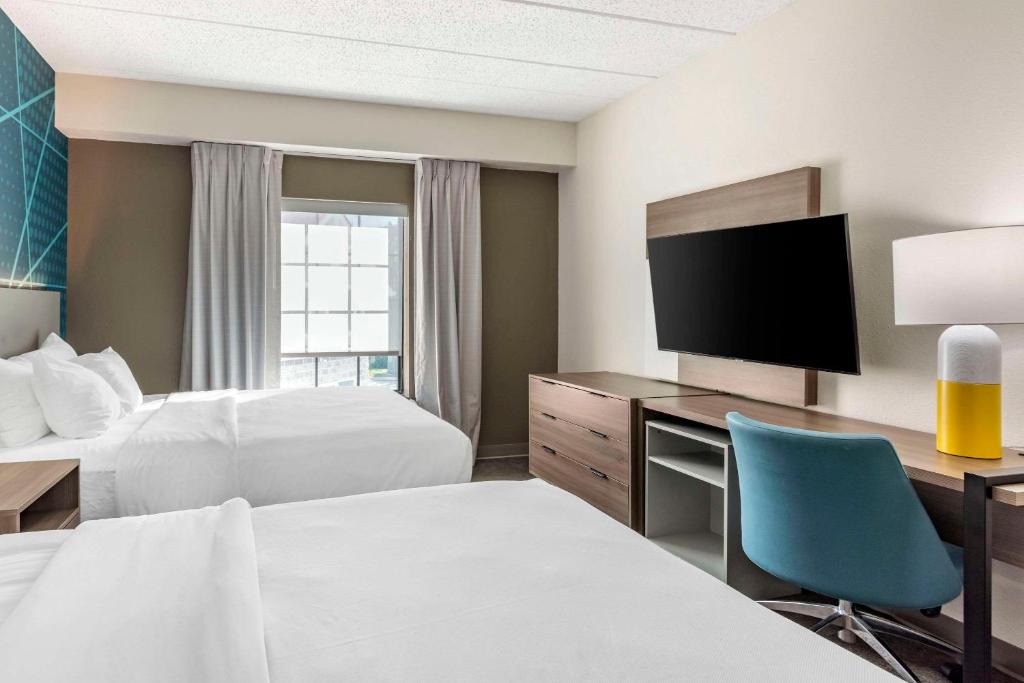 Comfort Suites Ocean City West - Queen Suite Met 2 Queensize Bedden – Niet-Rokers