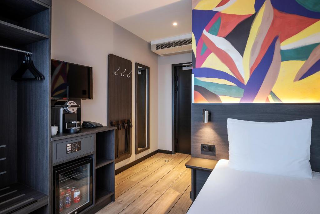 Postel nebo postele na pokoji v ubytování Thon Hotel Rotterdam City Centre