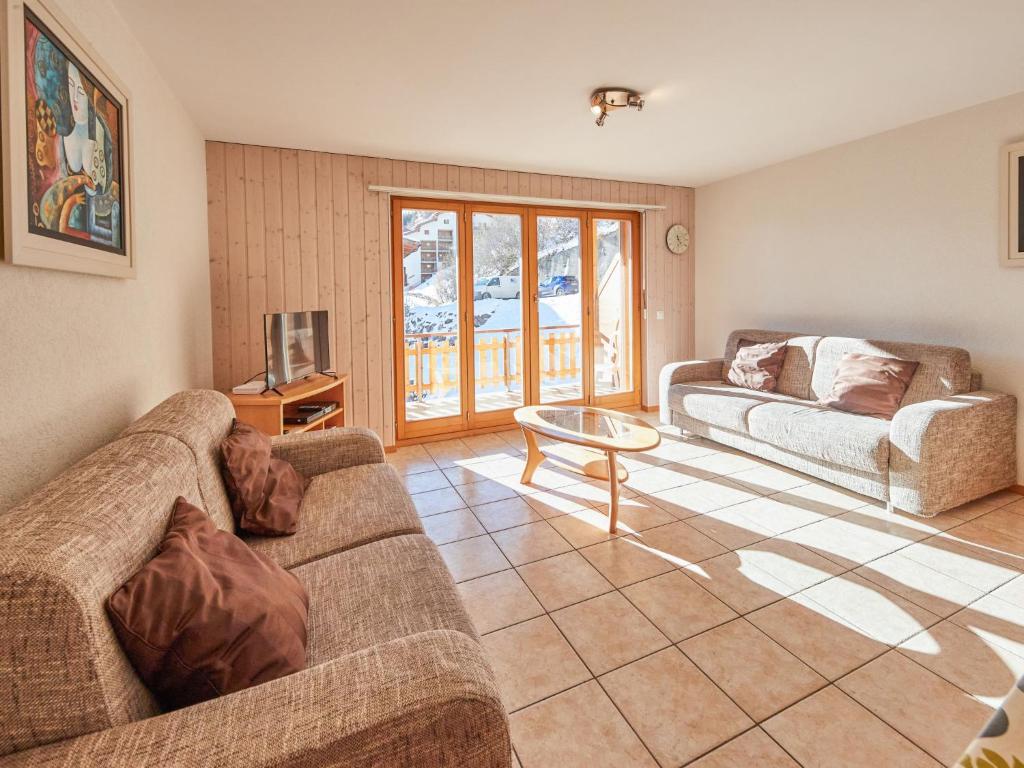 Χώρος καθιστικού στο Apartment Sérandes-4 by Interhome