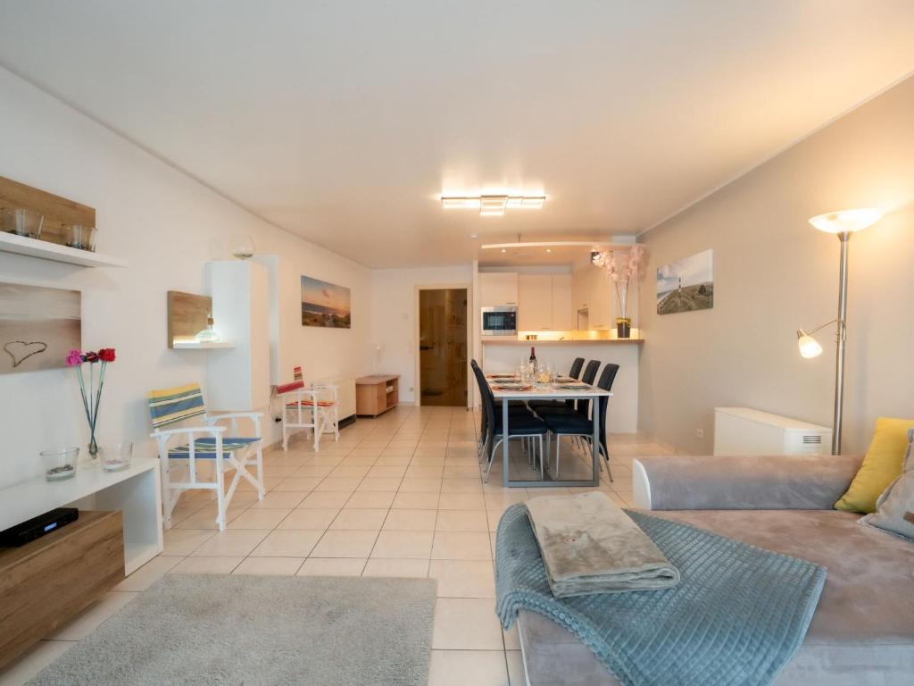 Kuchyň nebo kuchyňský kout v ubytování Apartment Breduynia by Interhome