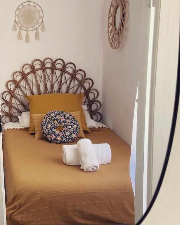 Postel nebo postele na pokoji v ubytování La Bohemia del Rio Boutique Hotel - Adults Only