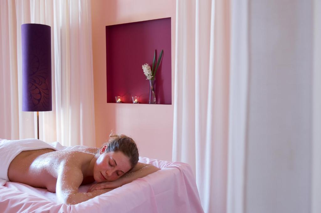 Majutusasutuse Alpine Spa Hotel Haus Hirt külastajad