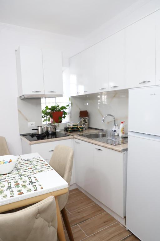 AMELIA Apartment - Image 3