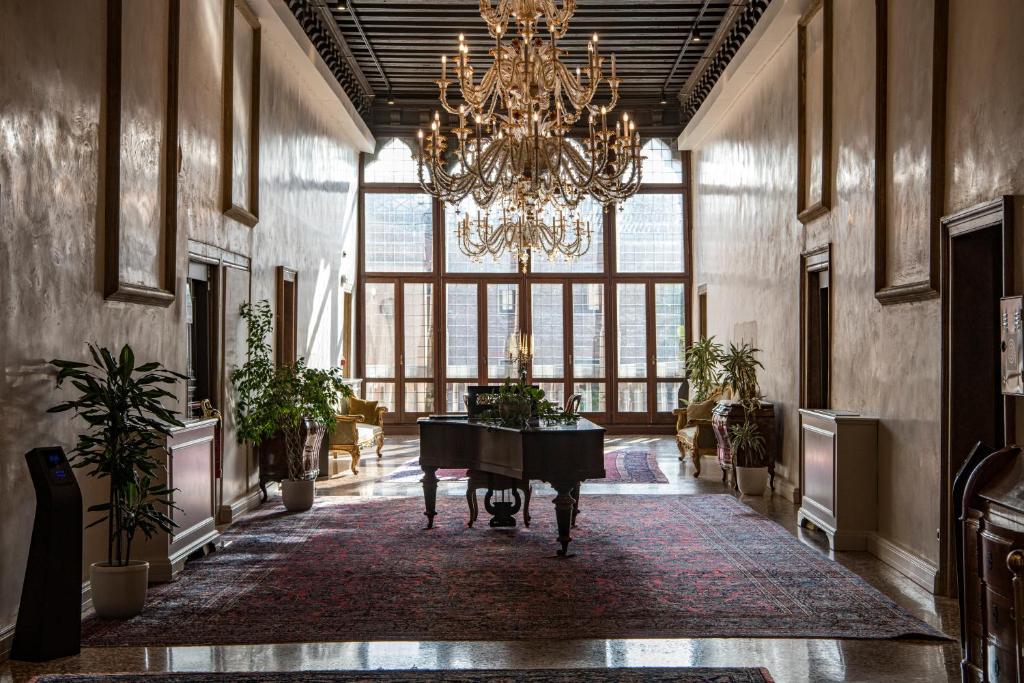 Hotel Nani Mocenigo Palace - Resim 25