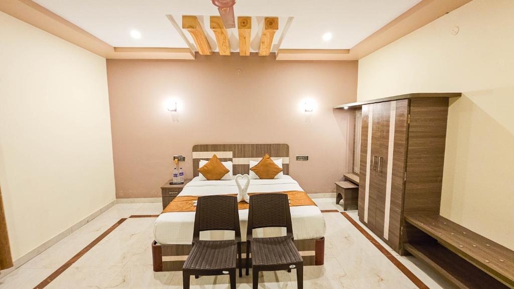 Posezení v ubytování IHotels Yercaud