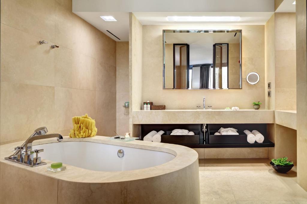 Koupelna v ubytování Bvlgari Hotel Milano