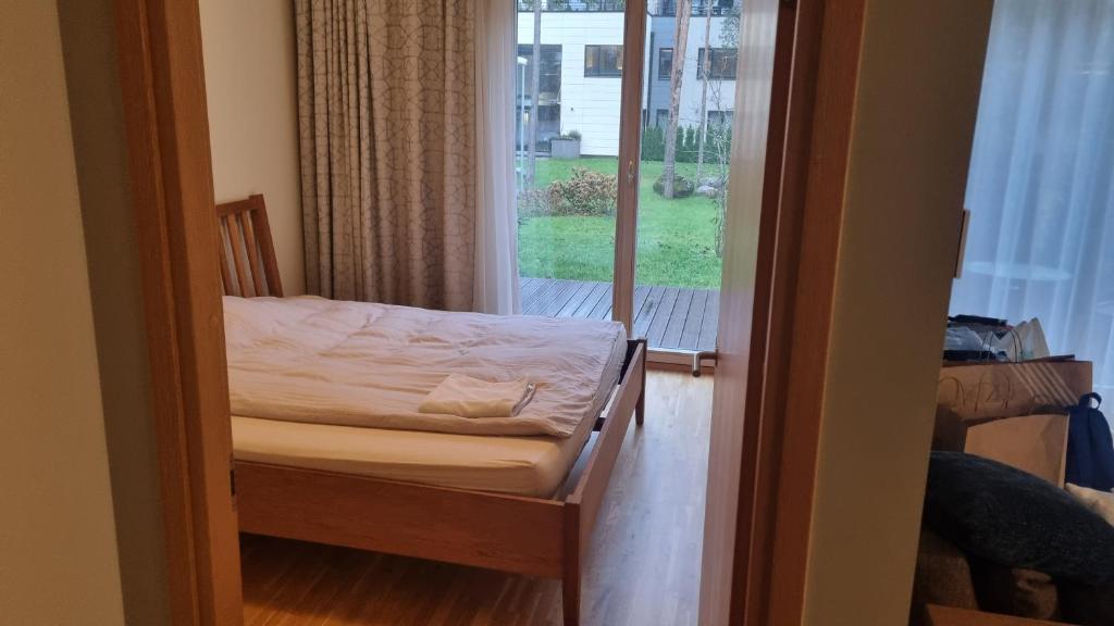 Postel nebo postele na pokoji v ubytování Full 45 m2 apartment to rent for June, July, August 2024