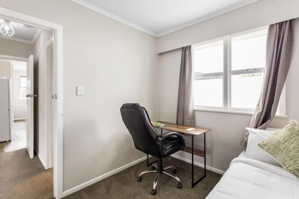 2-Bedroom Gem Near Eastern Auckland Beaches - Resim 13