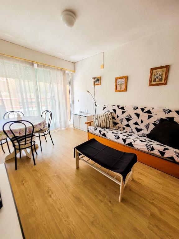 https://cf.bstatic.com/xdata/images/hotel/max1024x768/505026101.jpg?k=23b8509fc45189031fd23ae10d3c6fafd10a979be245b7e7f4956d2f91ca7117&o=&hp=1