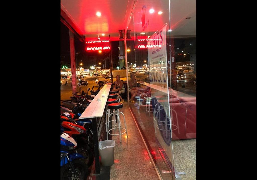 Patong Dynasty Royal Hotel - Resim 31