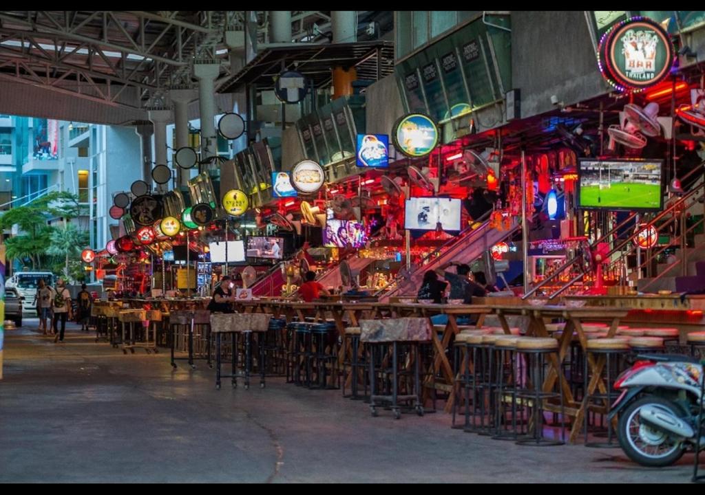 Patong Dynasty Royal Hotel - Resim 32