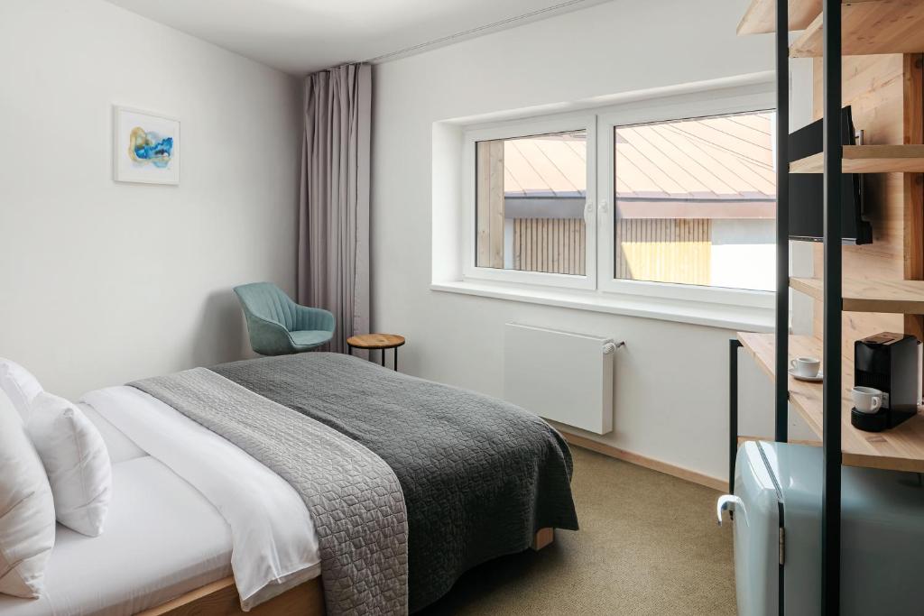 Ski & Spa hotel BELLEVUE - 4