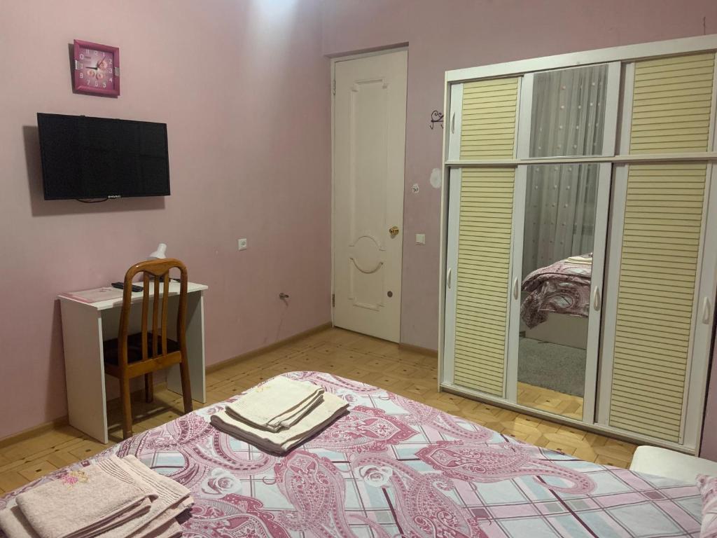 Postel nebo postele na pokoji v ubytování Guest House Lilia