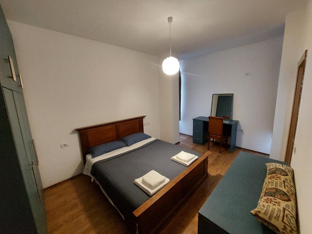 Shkodra City Center Apartment Nr 4 - Image 6