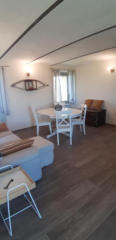 Posezení v ubytování CASCINA BINELLO appartamento B