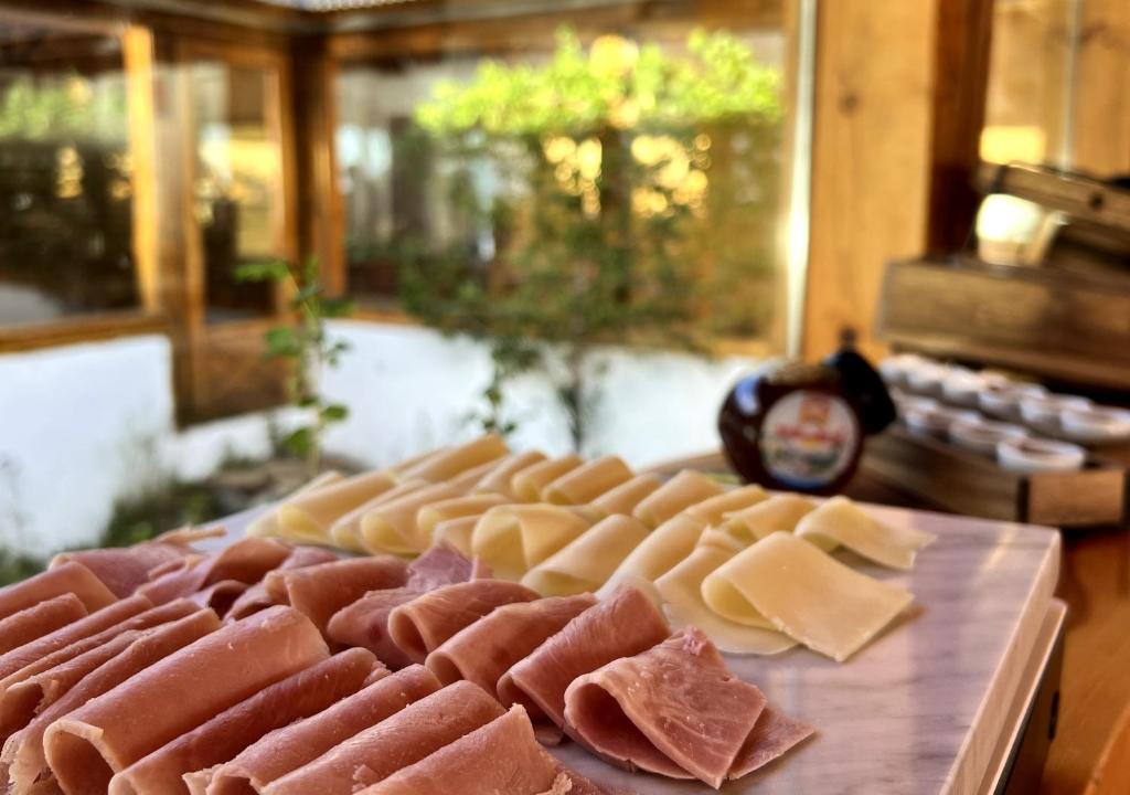 Cibo presso la locanda o nelle vicinanze