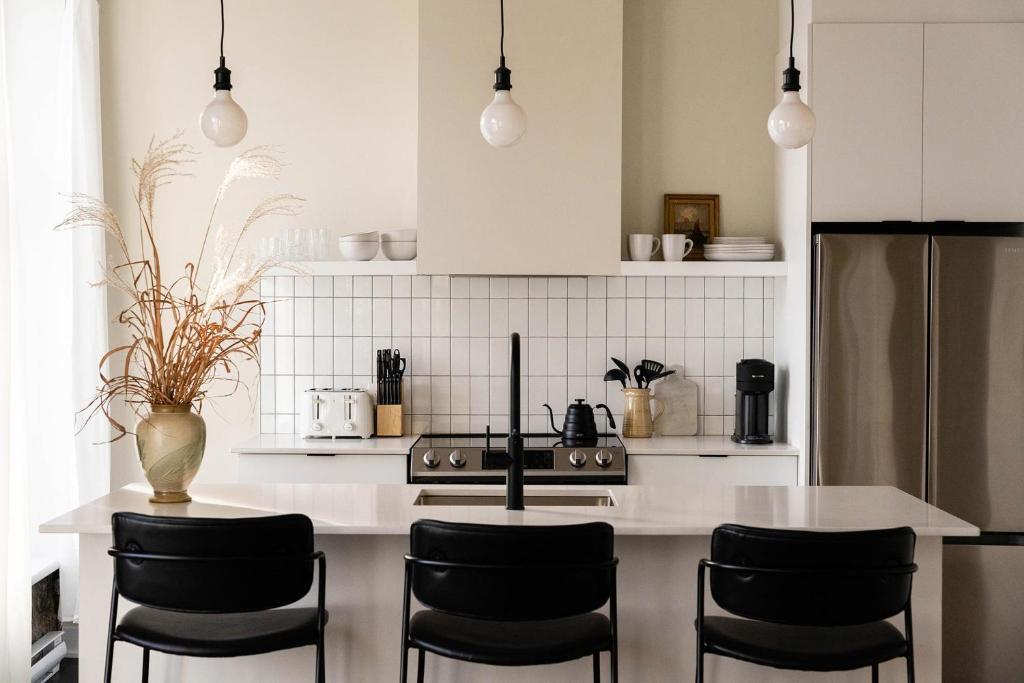 Maison Place Royale by Luxury In Transit - Resim 8