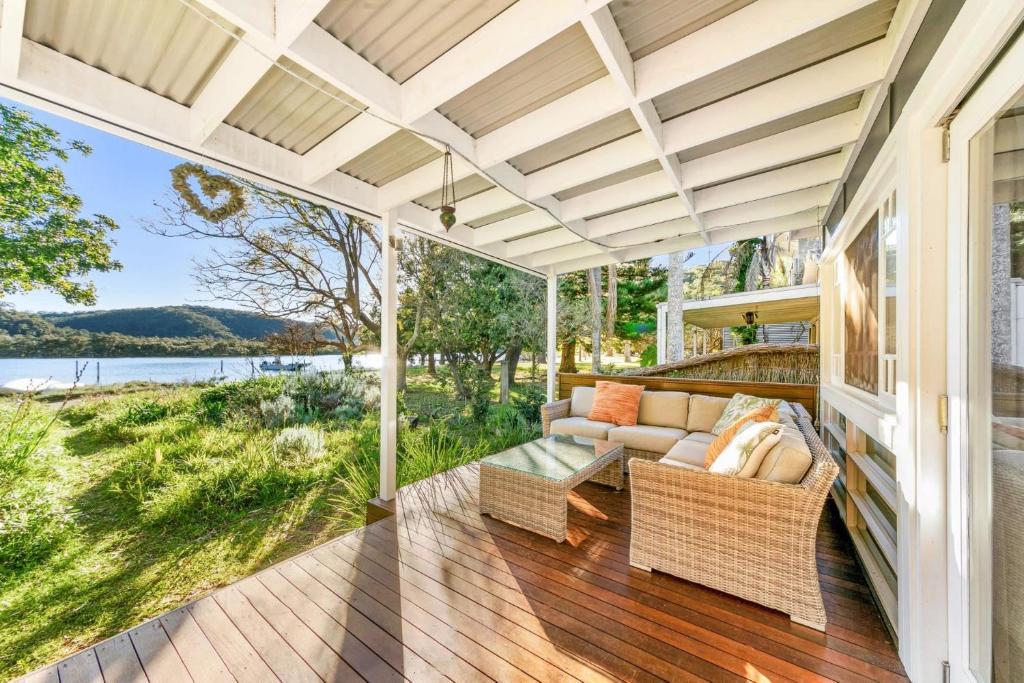 Driftwood By The Water Holiday Special, Patonga (updated prices 2024)