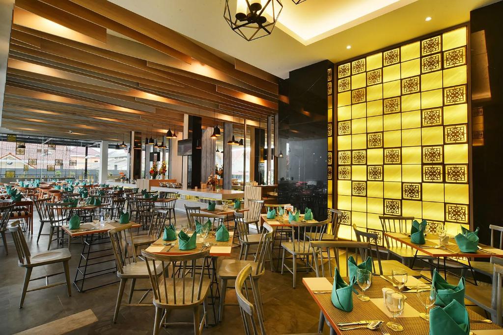 Restaurace v ubytování THE 1O1 Palembang Rajawali