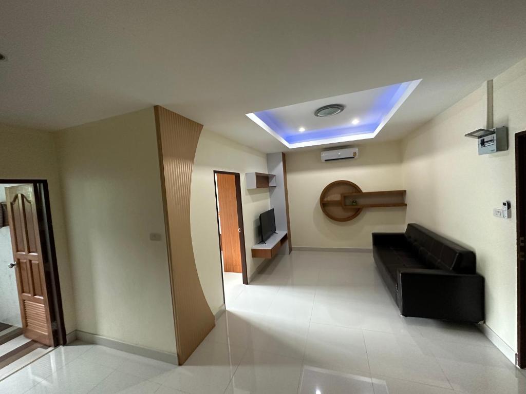 Fotografie z fotogalerie ubytování Prautamnak Grand Apartments v destinaci Pattaya South