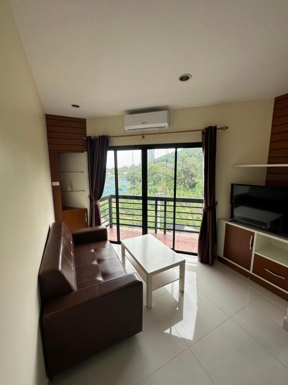 Fotografie z fotogalerie ubytování Prautamnak Grand Apartments v destinaci Pattaya South