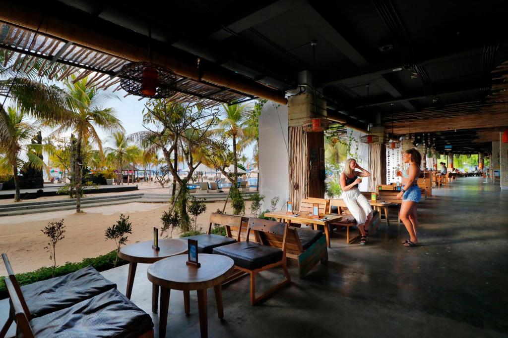 Restaurace v ubytování Mahagiri Resort Nusa Lembongan