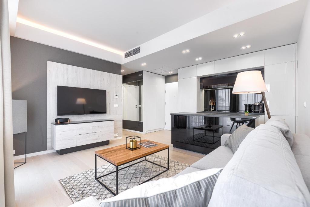 Dune Resort Mielno - C - One-Bedroom Deluxe Apartment With Sea View 411C