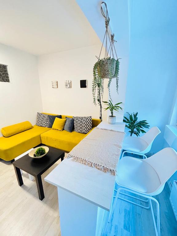 Alisz Apartments - Housity