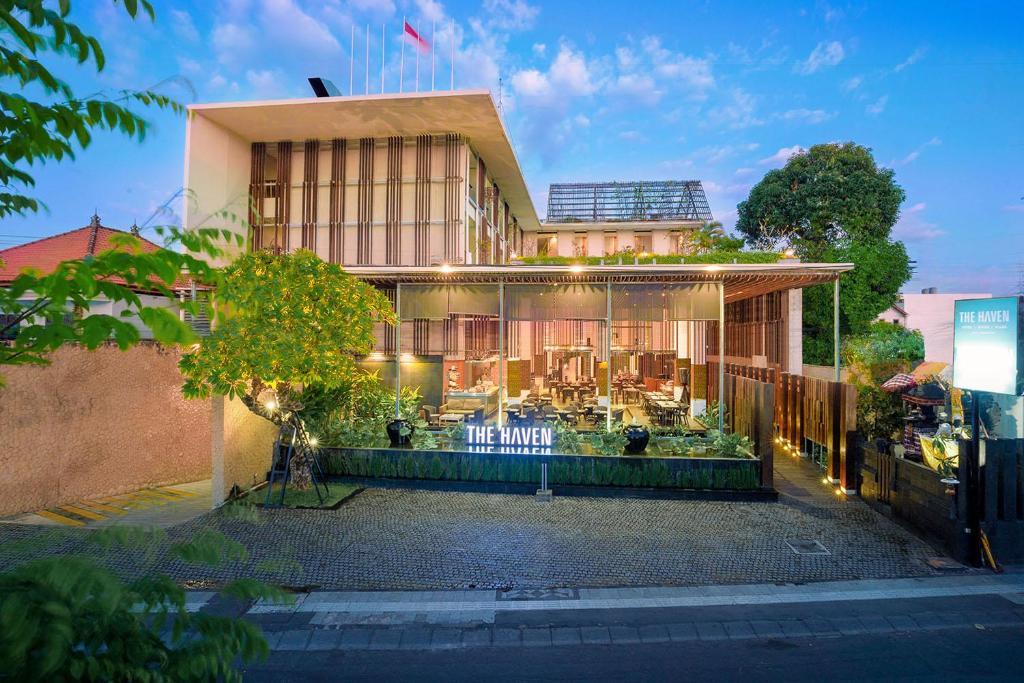 Budova, kde se hotel nachází