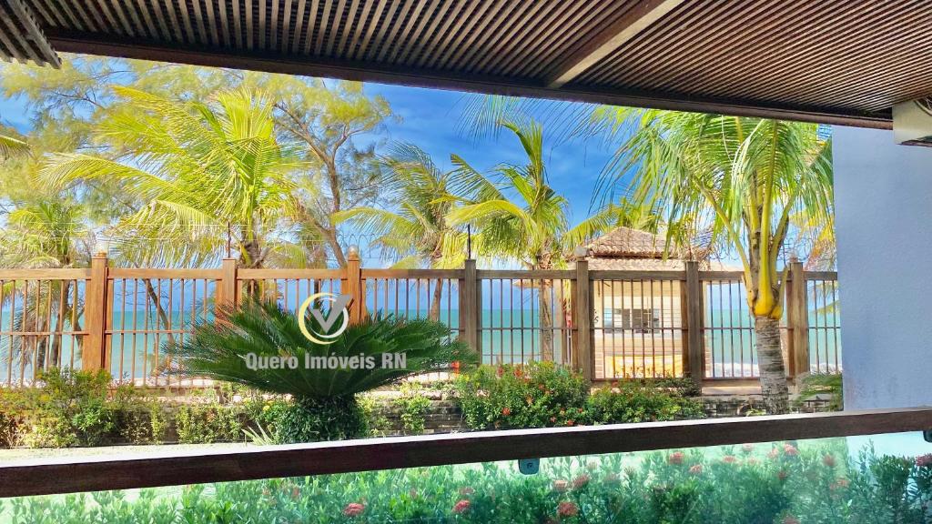 Um jardim em Araçá pé na areia