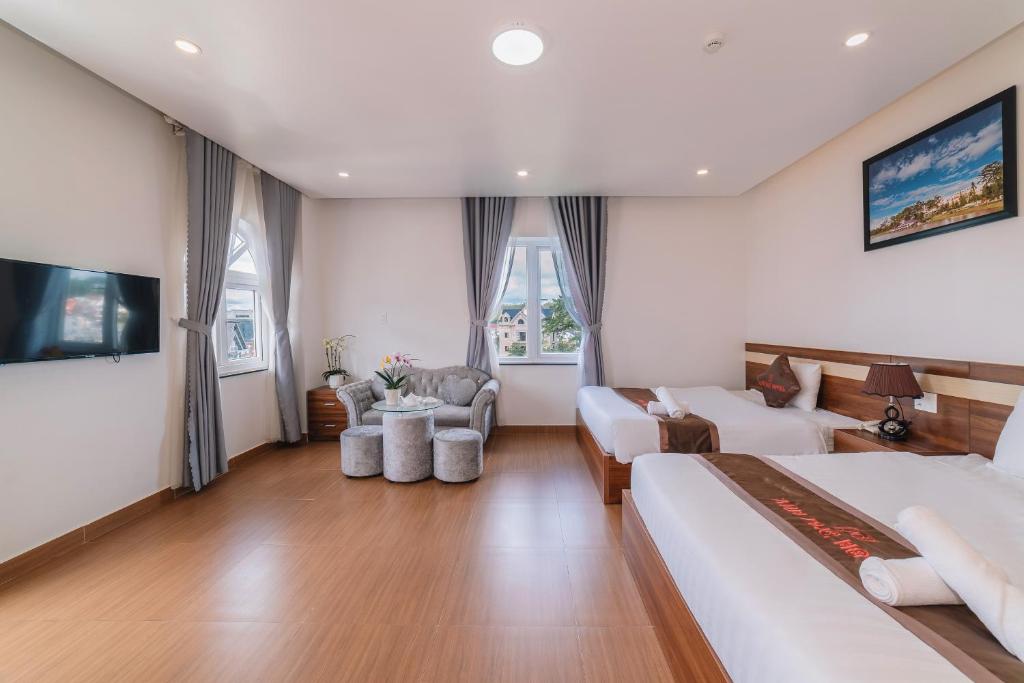 Anh Đức Hotel Đà Lạt - Suite Familiale