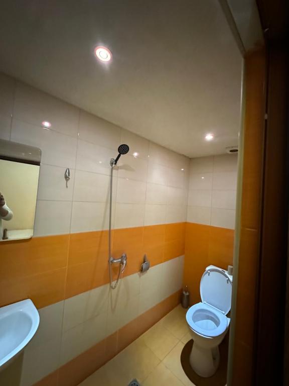 Koupelna v ubytování RP HOTEL- hostel