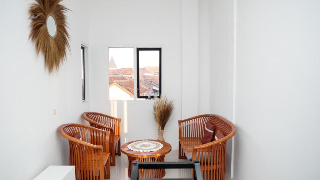 Posezení v ubytování Wangi Homestay