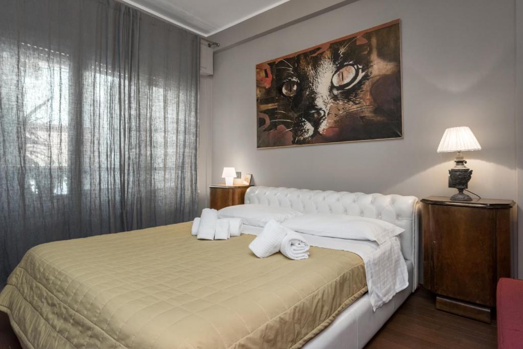 Łóżko lub łóżka w pokoju w obiekcie Flats4rent Al Monte