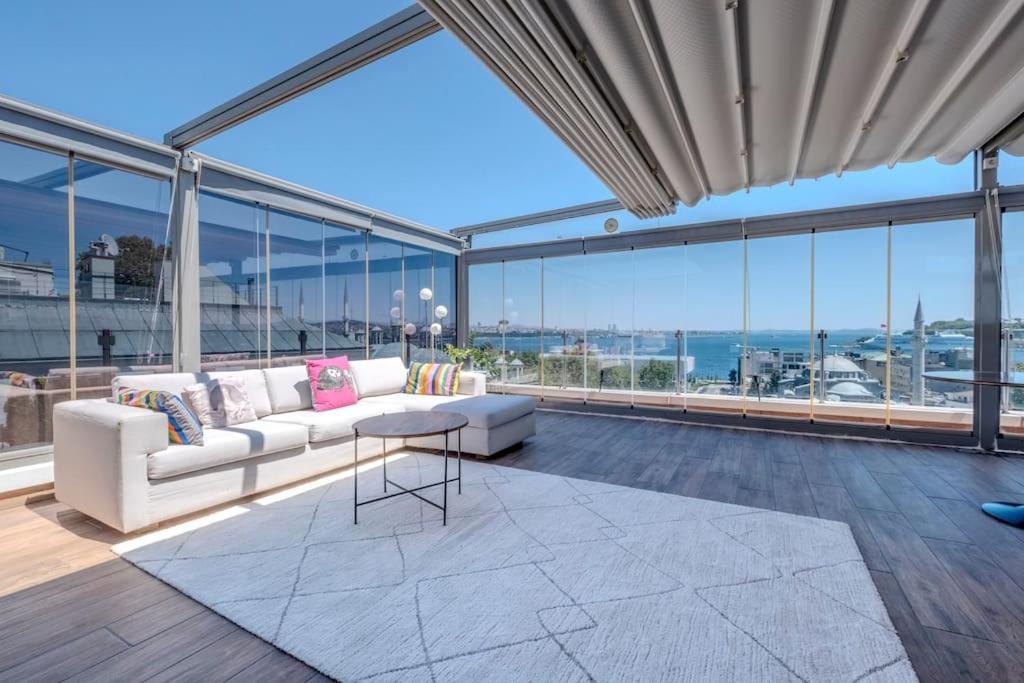 Photo inspiration: Fresh Look at Penthouse View Retractable Roof Estambul Precios Actualizados 2024