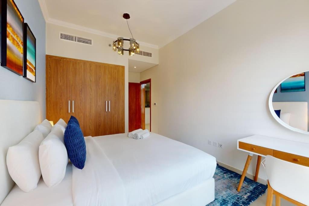Postel nebo postele na pokoji v ubytování Dunya Tower - Incredible One Bedroom