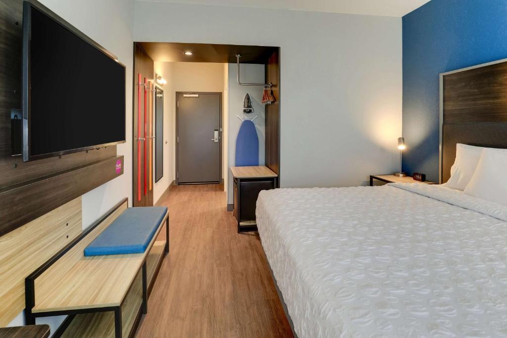 Tru By Hilton Leland Wilmington - Camera King Con Cabina Doccia