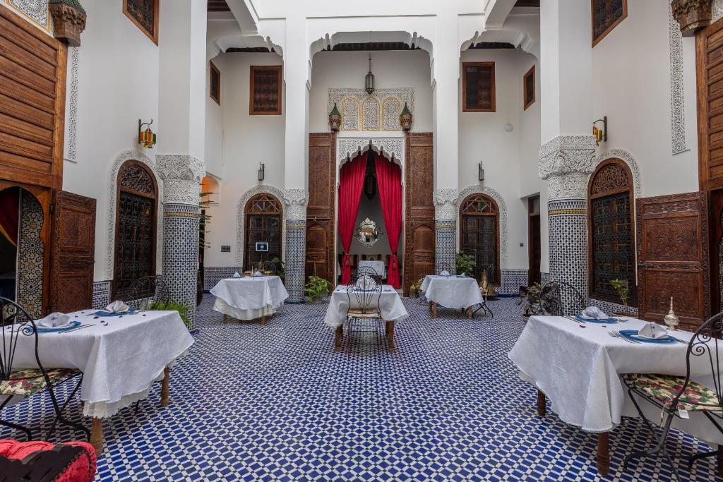 Posezení v ubytování Palais Nazha Fes - Luxury Lodging