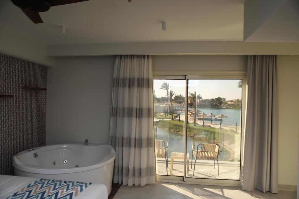 Panorama Bungalows Resort El Gouna - Chambre à La Villa Avec Jacuzzi