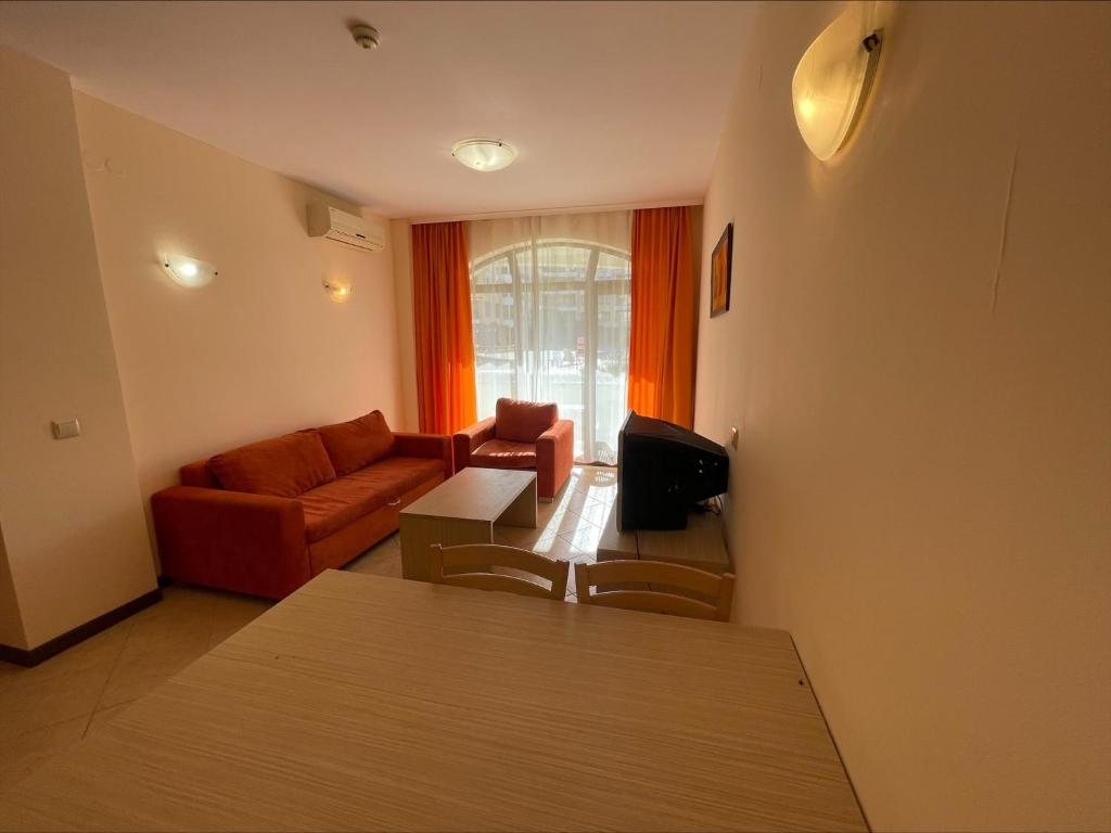 Menada Royal Sun Apartments - One-Bedroom Apartment