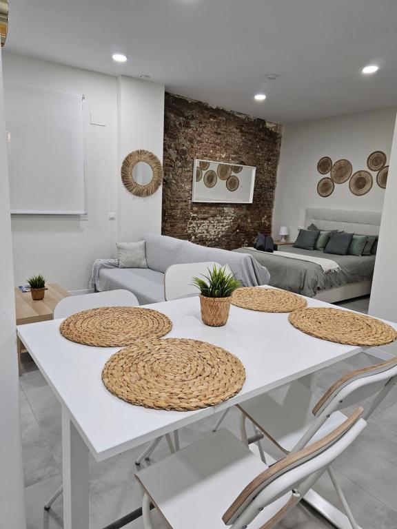 Estudio Trinidad Centro Málaga 2 - 6