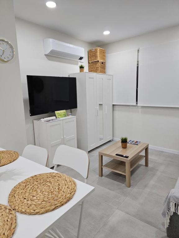 Estudio Trinidad Centro Málaga 2 - 9