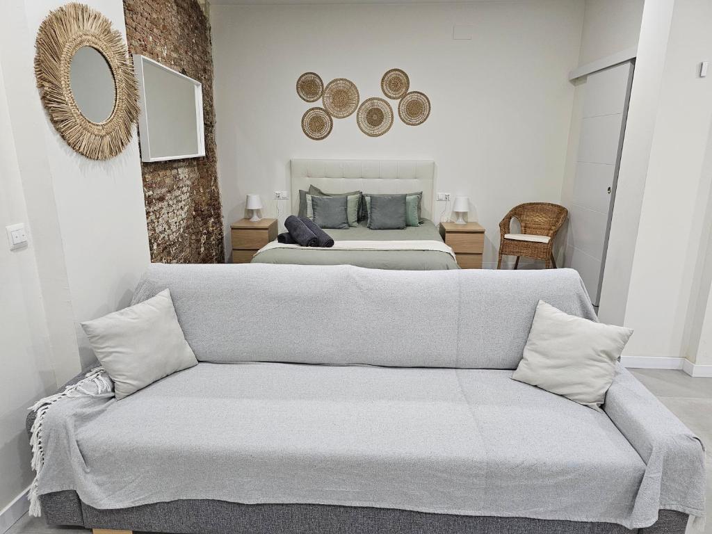 Estudio Trinidad Centro Málaga 2 - 8